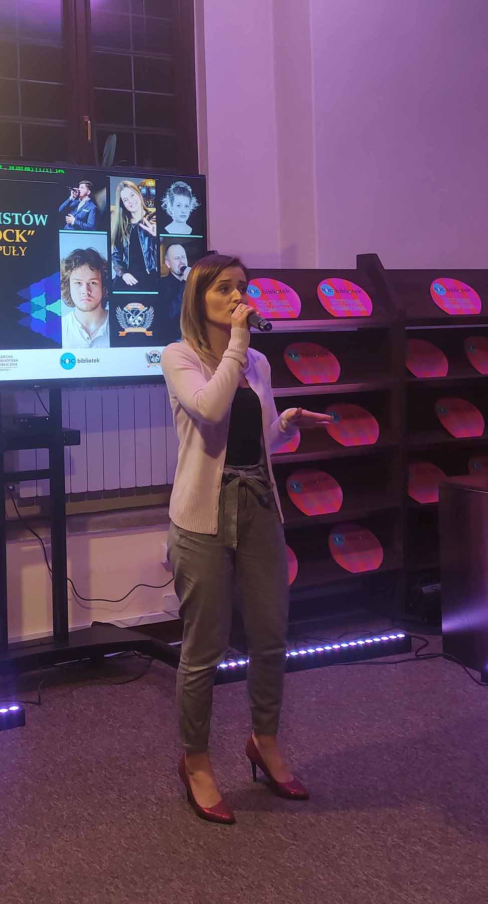 Noc bibliotek 2021_08