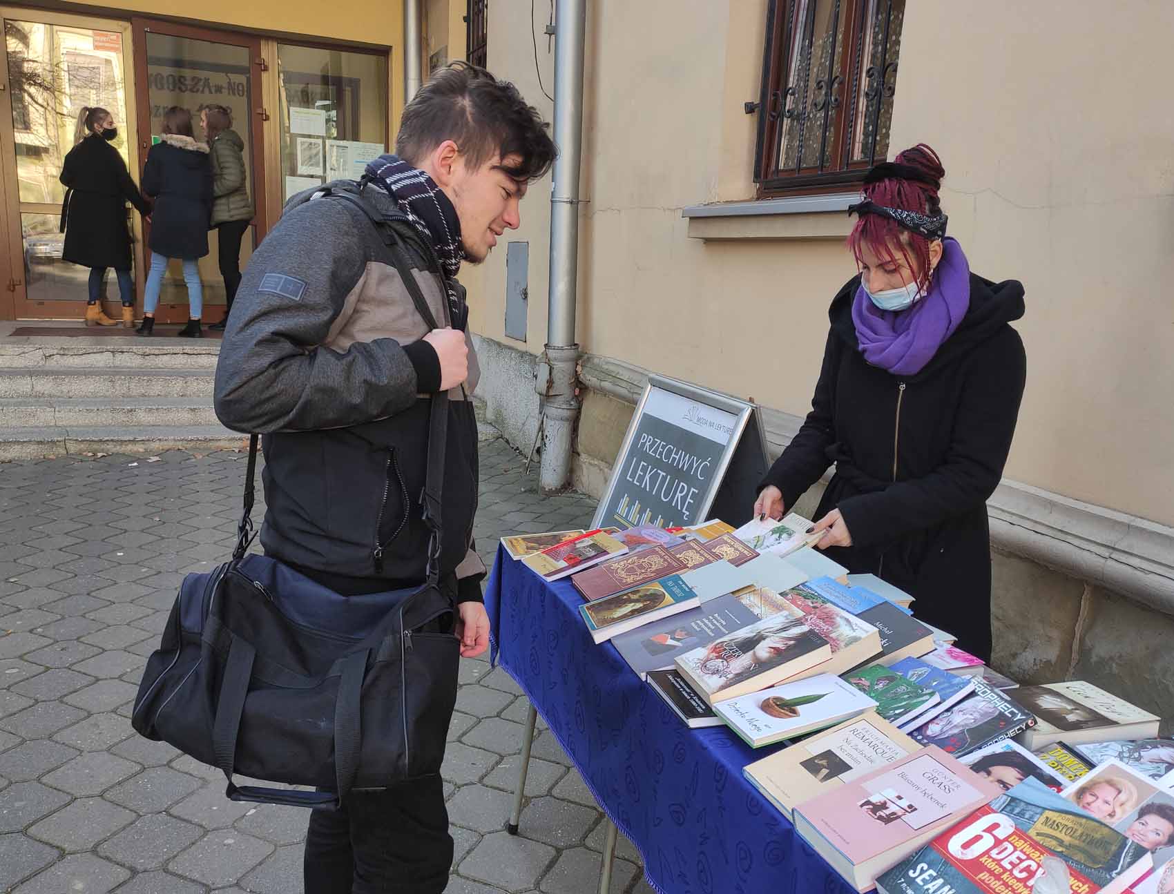 przechwyć lekturę 11
